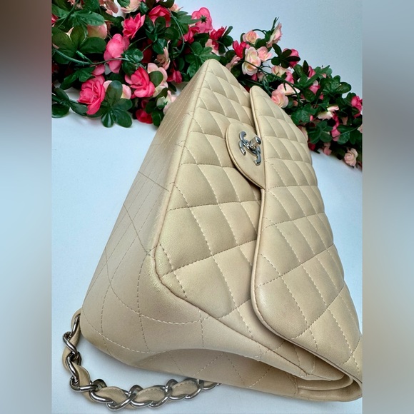 CHANEL JUMBO DOUBLE FLAP CLASSIC BEIGE - Picture 9 of 16